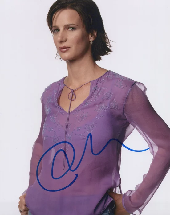 Rachel Griffiths autograph