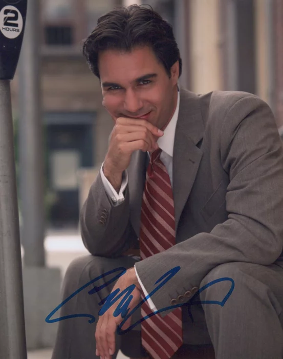 Eric McCormack autograph