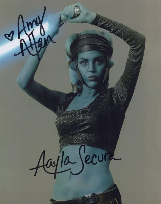 Amy Allen autograph