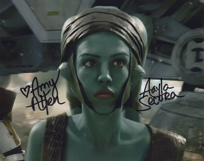 Amy Allen autograph