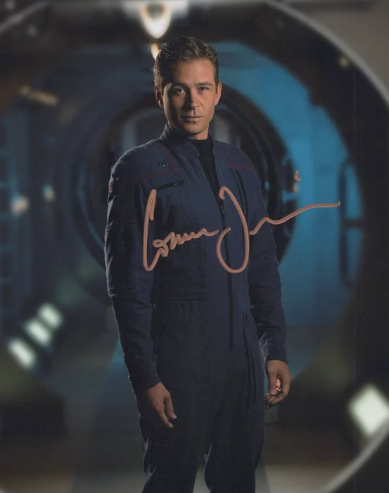 Connor Trinneer autograph