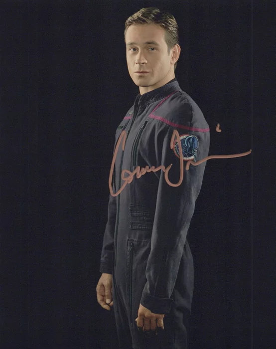 Connor Trinneer autograph
