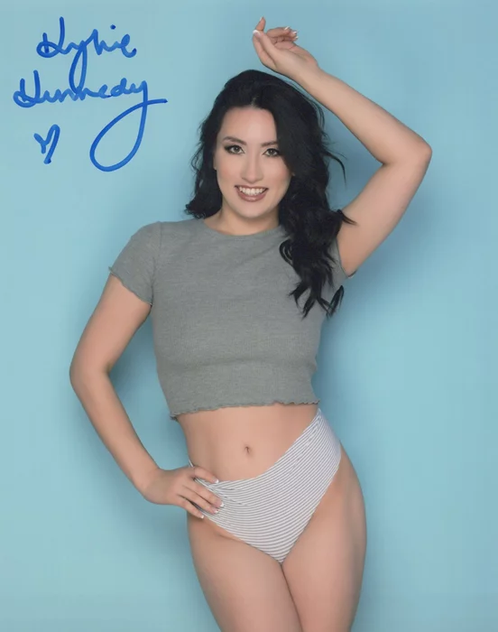 Kylie Kennedy autograph