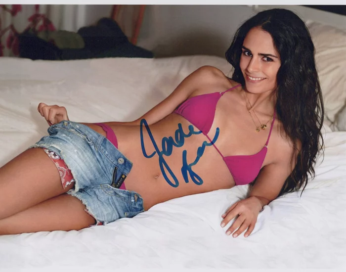 Jordana Brewster autograph