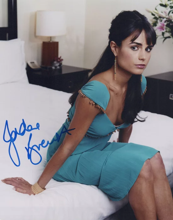 Jordana Brewster autograph