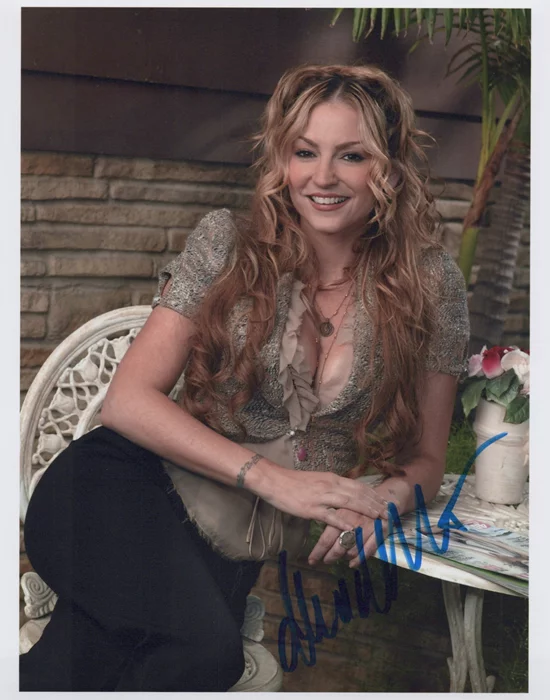 Drea DeMatteo autograph