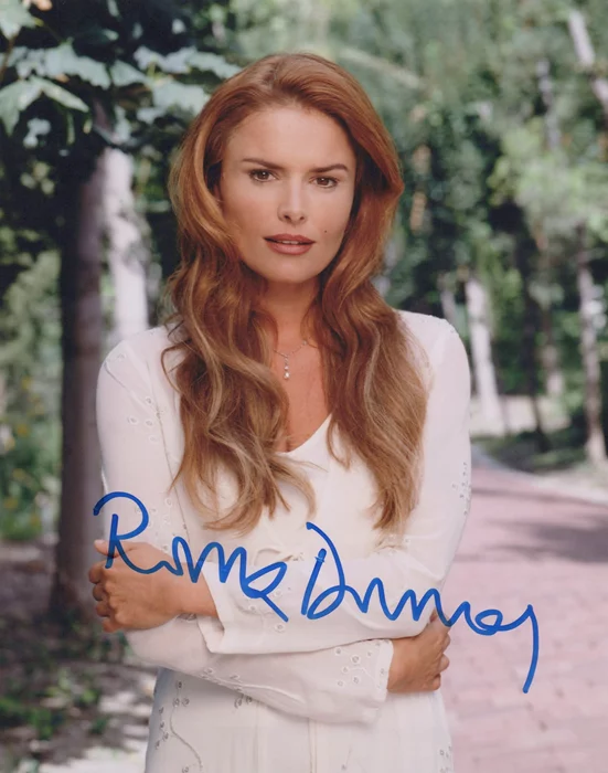 Roma Downey autograph
