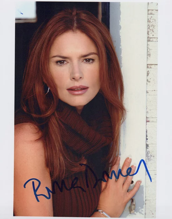 Roma Downey autograph