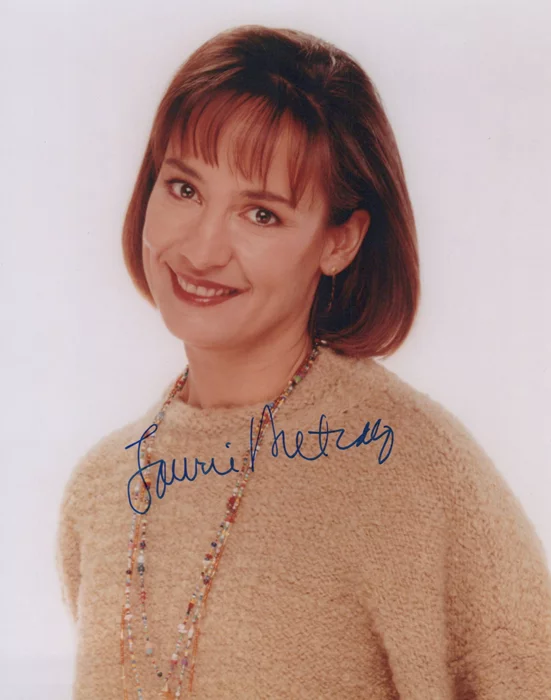 Laurie Metcalf autograph