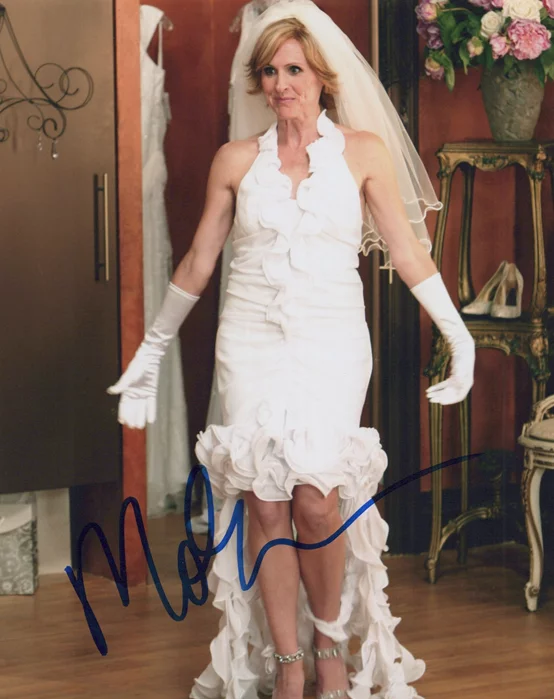 Molly Shannon autograph