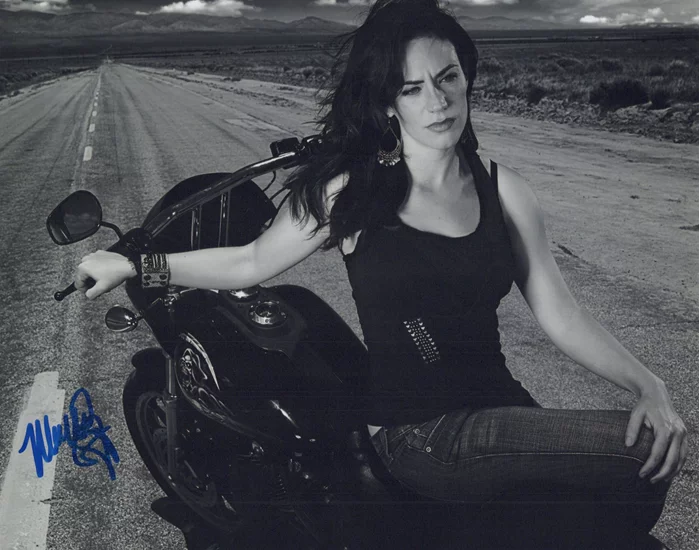 Maggie Siff autograph