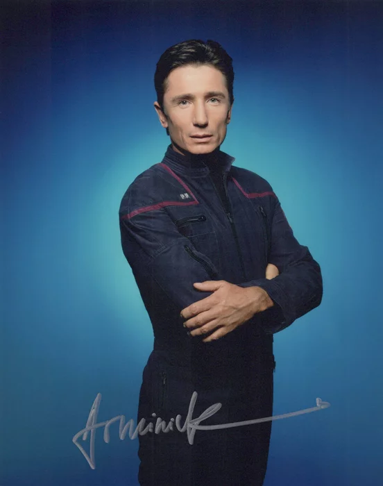 Dominic Keating autograph