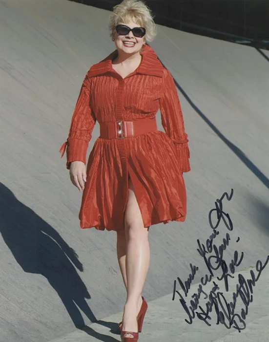 Elaine Ballace autograph