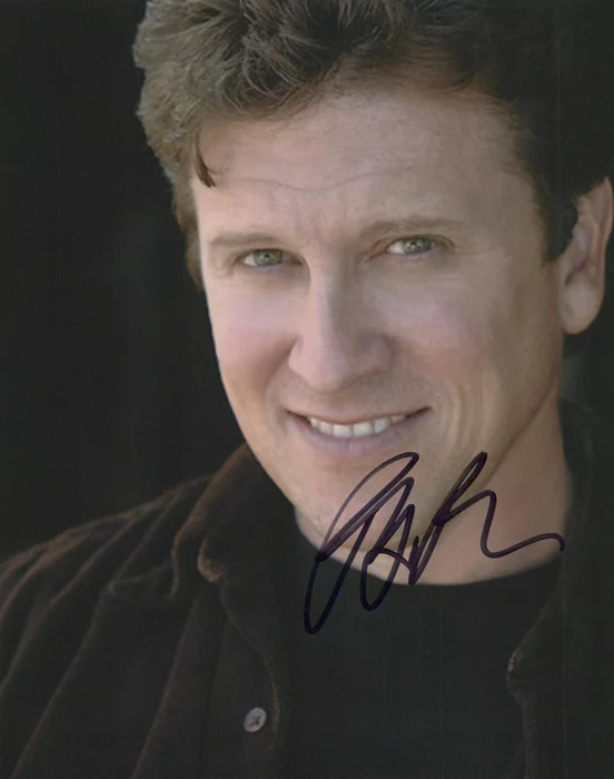 Roger Rose autograph