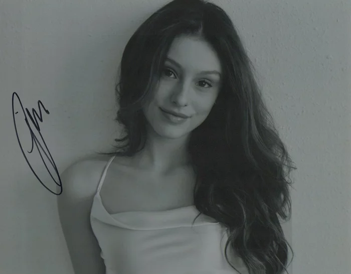 Jennifer Michele autograph