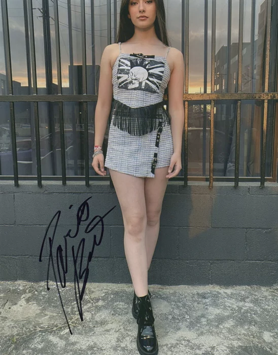 Paris Bravo autograph