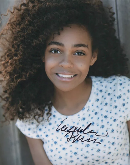 Cassidey Fralin autograph