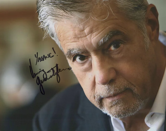 Vincent Guastaferro autograph