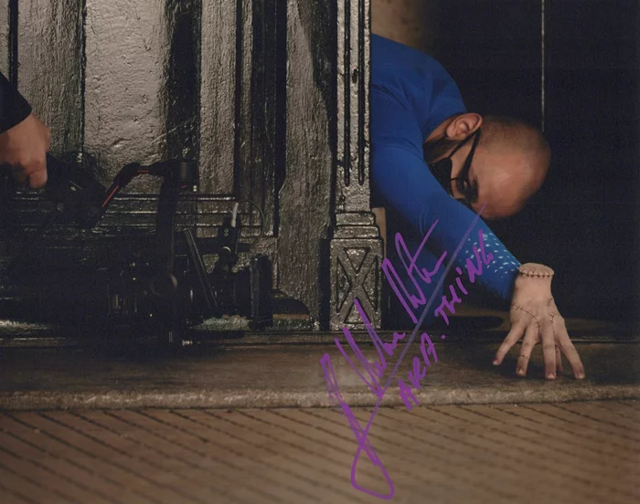 Victor Dorobantu autograph