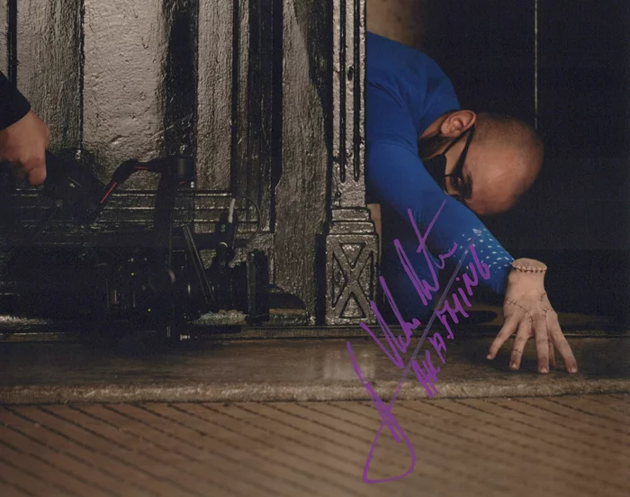 Victor Dorobantu autograph