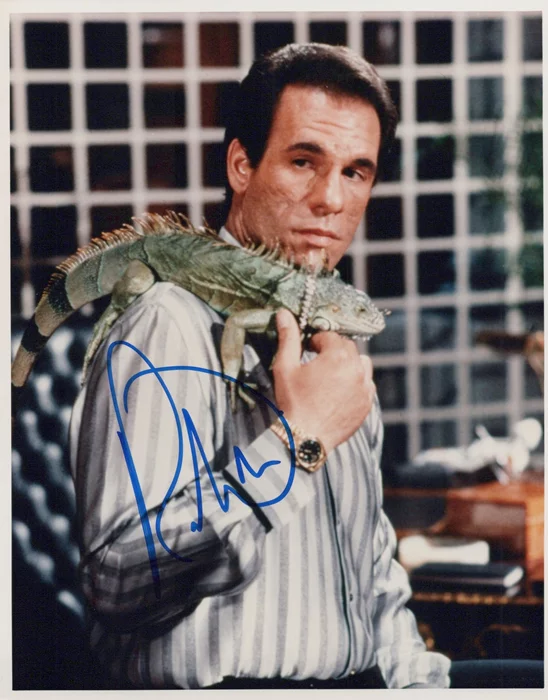 Robert Davi autograph