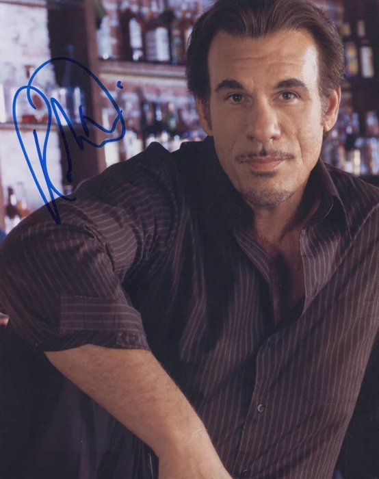 Robert Davi autograph