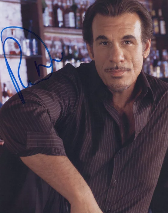 Robert Davi autograph