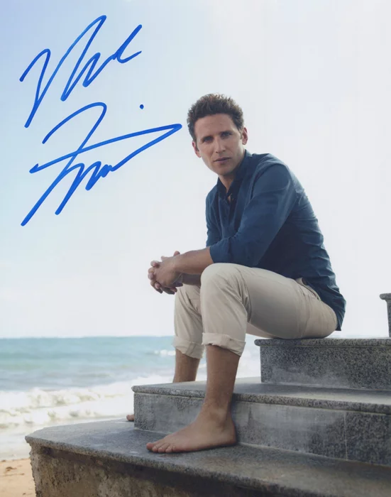 Mark Feuerstein autograph