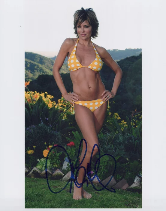 Lisa Rinna autograph