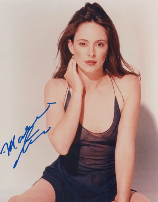 Madeline Stowe autograph