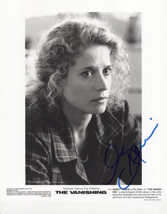 Nancy Travis autograph