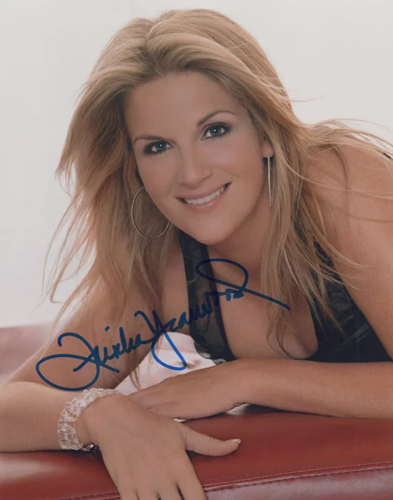Trisha Yearwood autograph