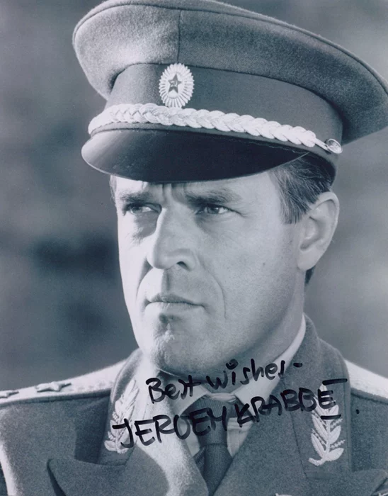 Jeroen Krabb� autograph