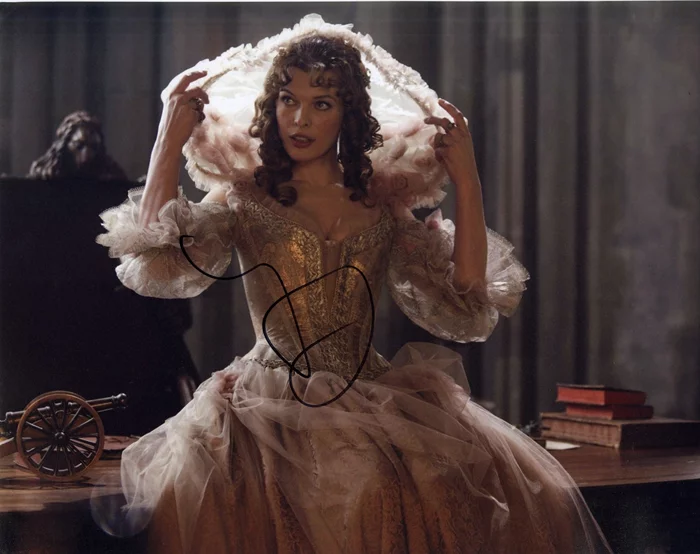 Milla Jovovich autograph