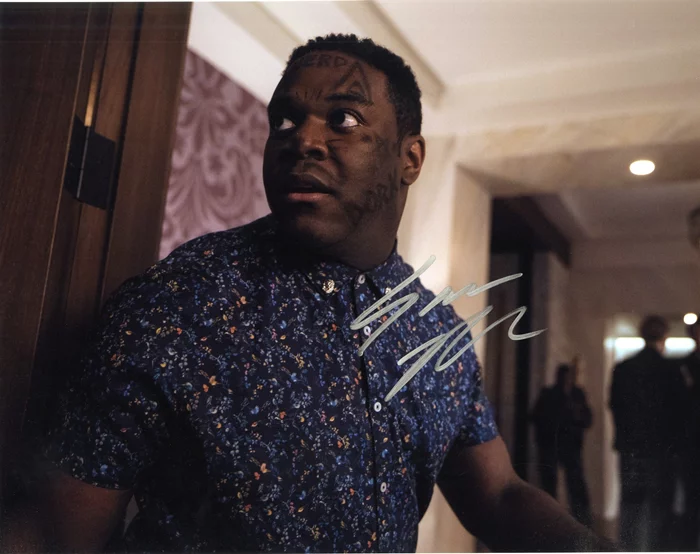 Sam Richardson autograph