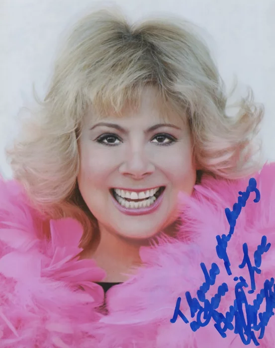 Elaine Ballace autograph