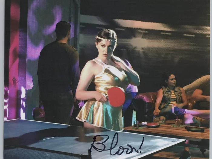 Rachel Bloom autograph