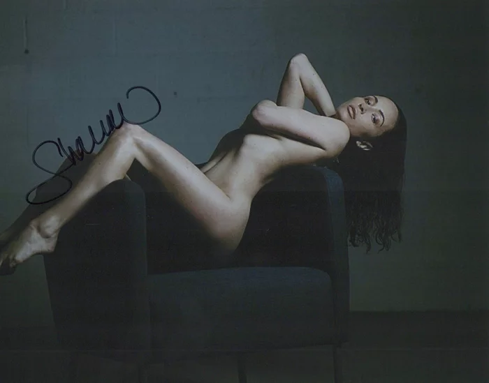Shana DeAndrea autograph