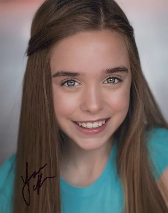 Jenna Davis autograph
