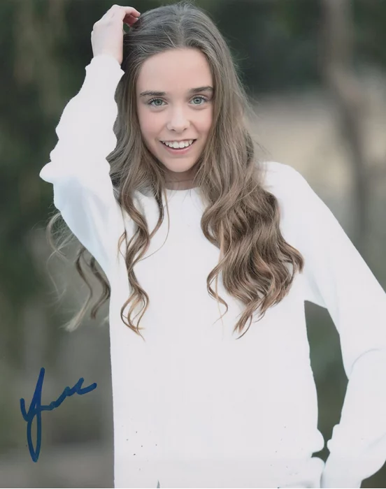 Jenna Davis autograph
