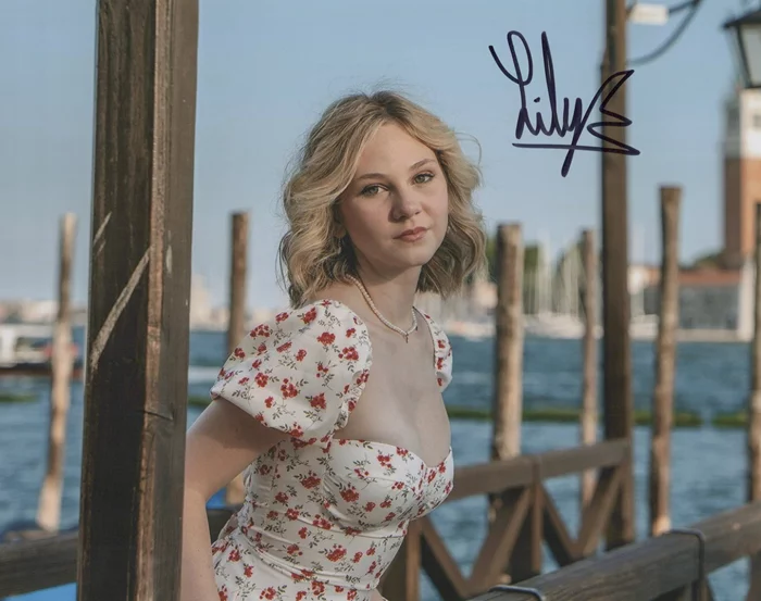 Lily Brooks O'Briant autograph