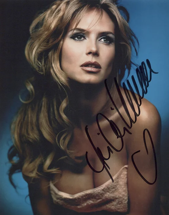 Heidi Klum autograph