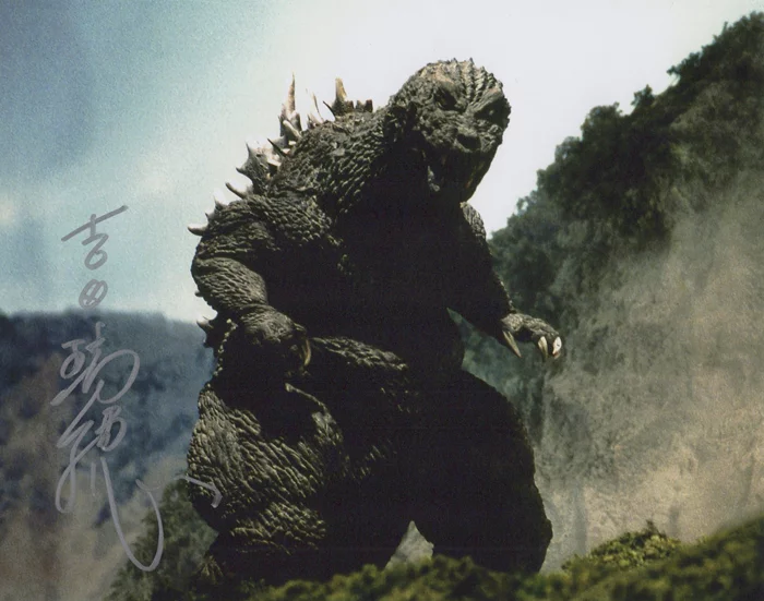 Mizuho Yoshida autograph