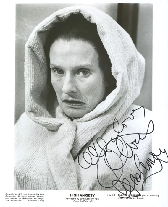 Cloris Leachman autograph
