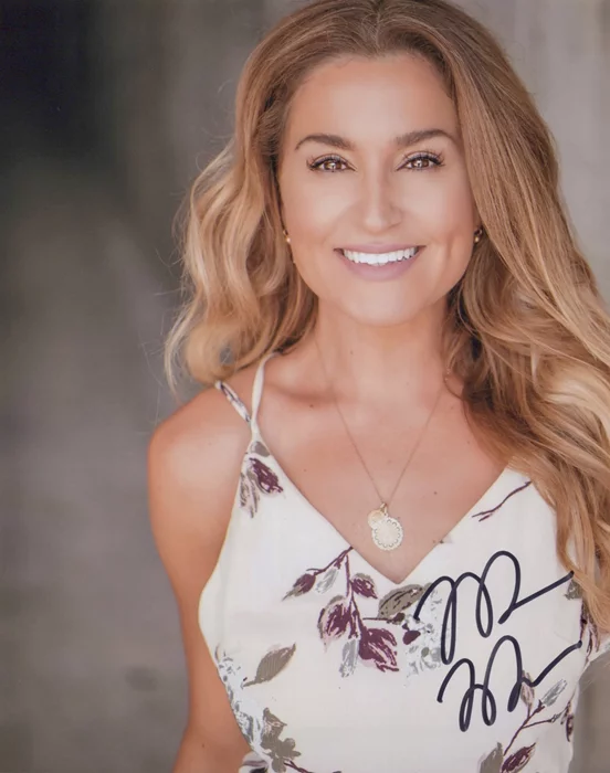 Mara Marini autograph