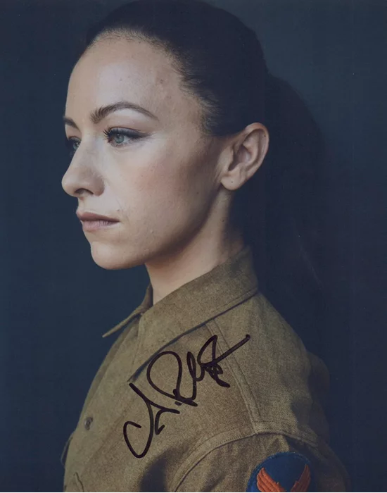 Ashley Platz autograph