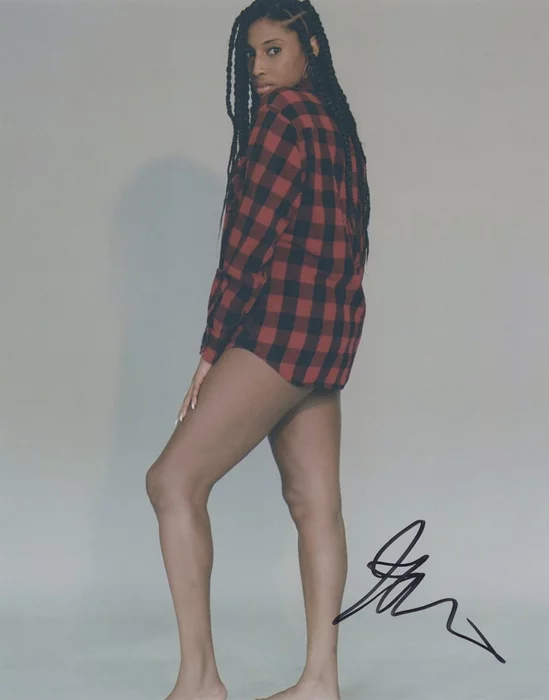 Jasmine Ashanti autograph