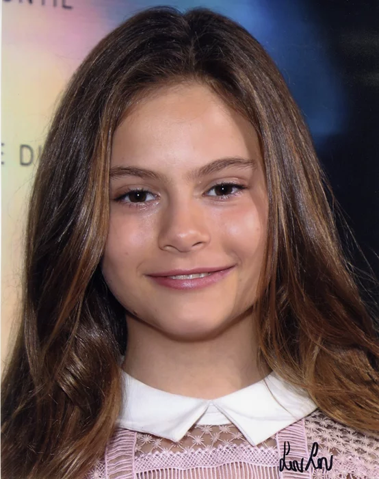 Lou Lou Safran autograph