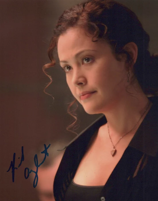 Reiko Aylesworth autograph