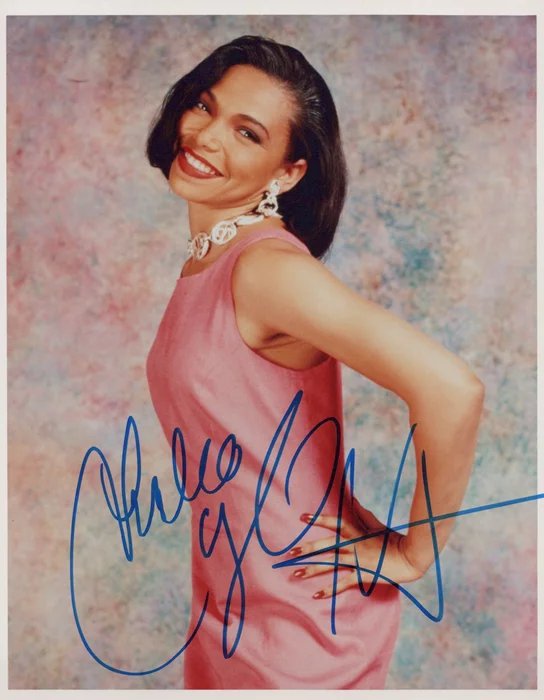 Tisha Campbell autograph